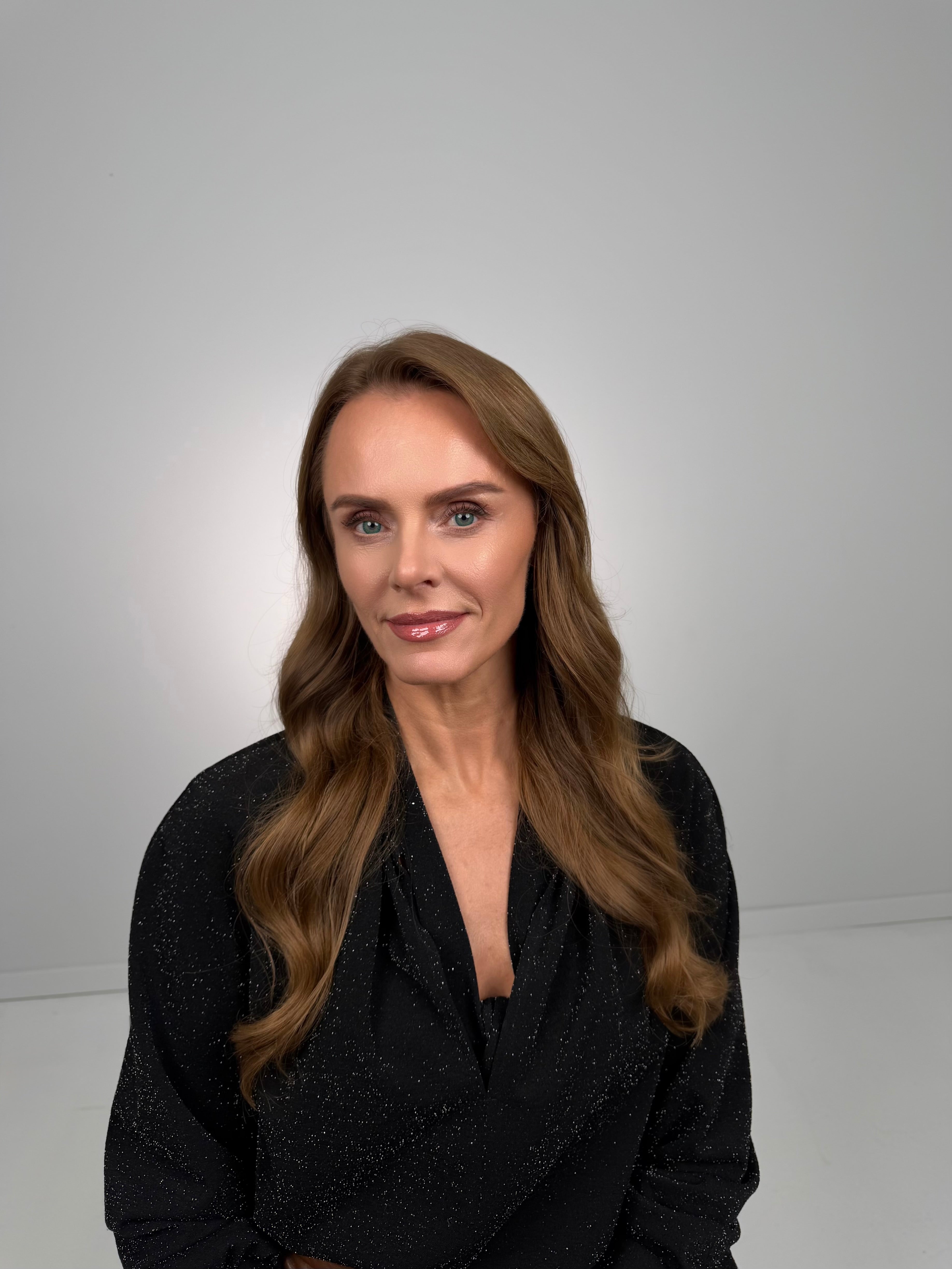 MATURE SKIN MAKEUP MASTERCLASS