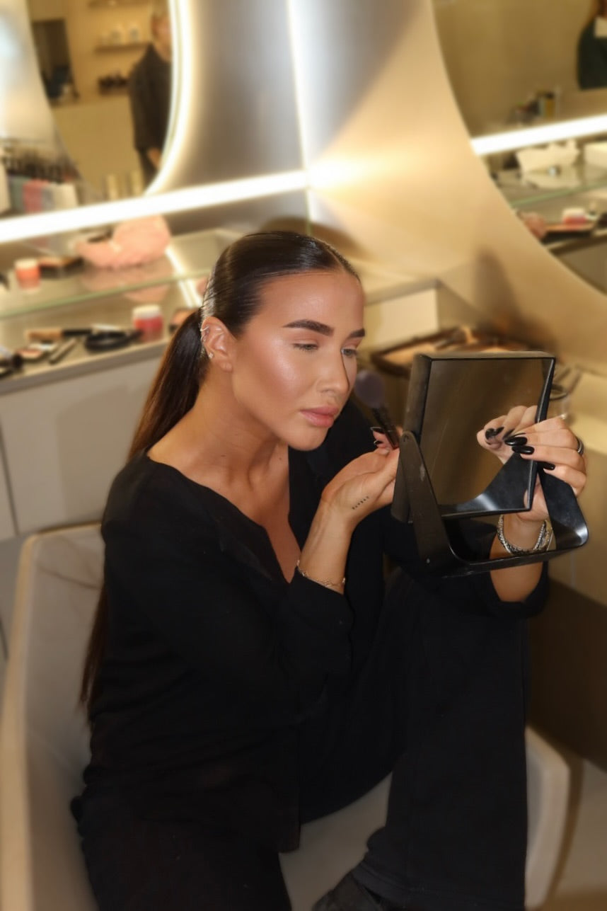 MILITA'S MAKEUP MASTERCLASS FOR ALL